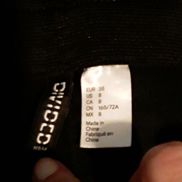 Undivided by H&M black pleather pants - Picture 2 of 3